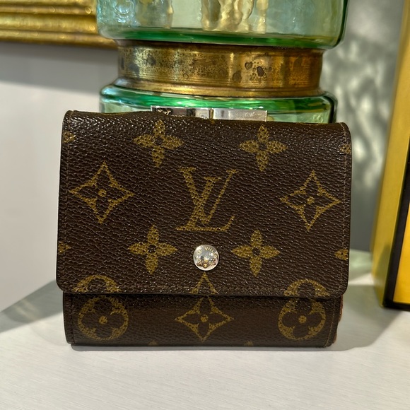 Louis Vuitton Handbags - Louis Vuitton Monogram Portefeuille Anais Tri-Fold Kiss-Lock Wallet with Box